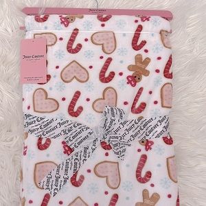 Juicy Couture Christmas Pink Gingerbread blanket